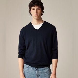 J Crew Men's Navy V-Neck Sweater